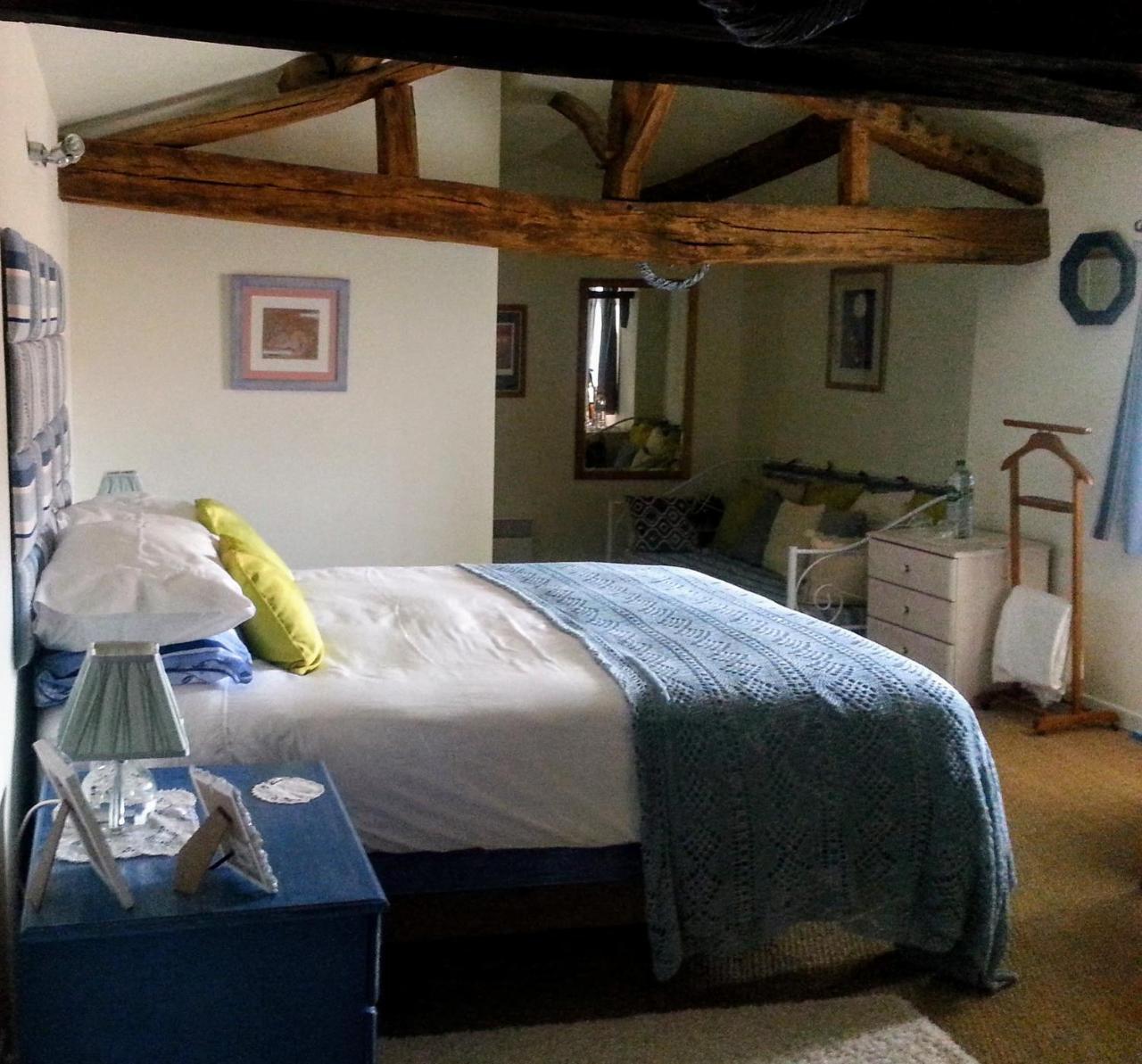 Bed and Breakfast Chambre D'Hotes Oiron, Deux Sevres - Not Near Taize, Burgundy Exteriér fotografie